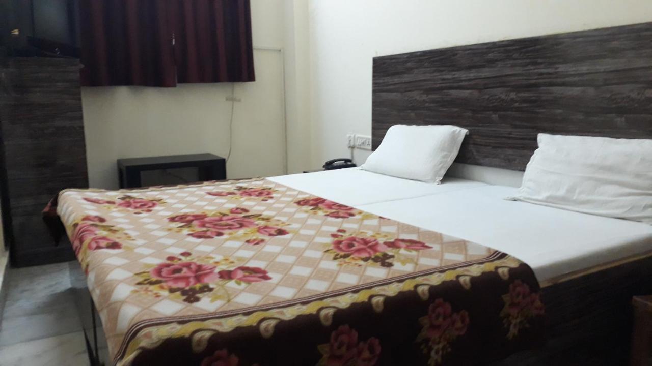 Fabhotel Sarwan Agra  Dış mekan fotoğraf